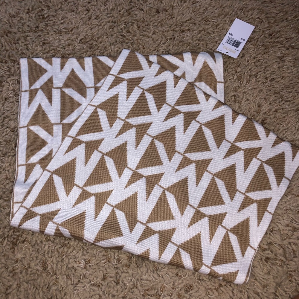 Michael Kors Infiniti Scarf